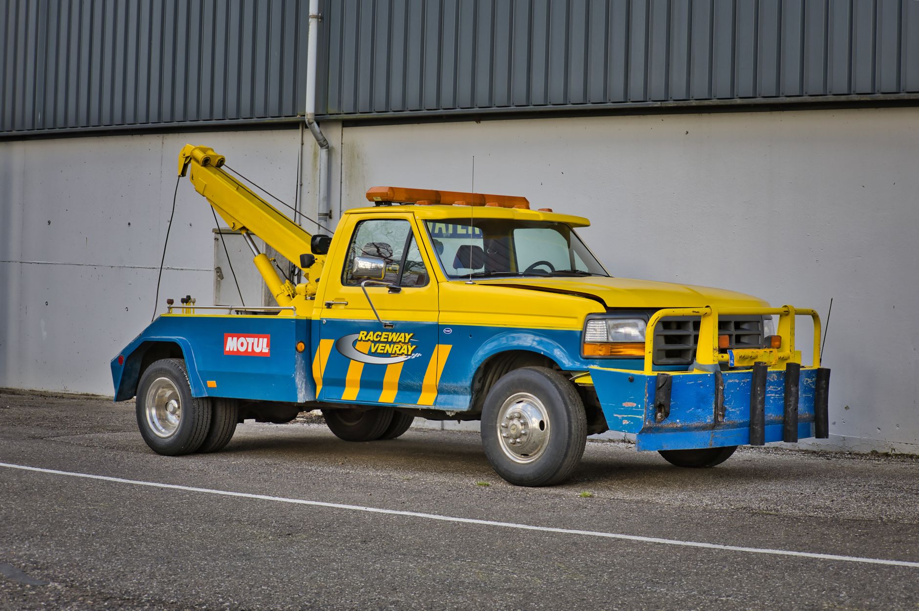 Remorquage voiture équipe à Agde